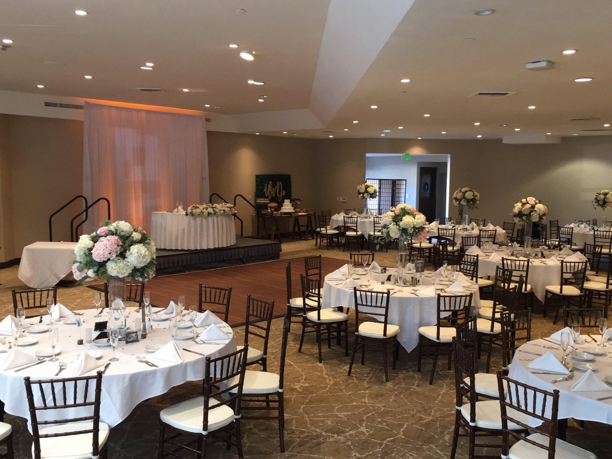 Crowne Plaza Angeles Harbor By Ihg Hotel
